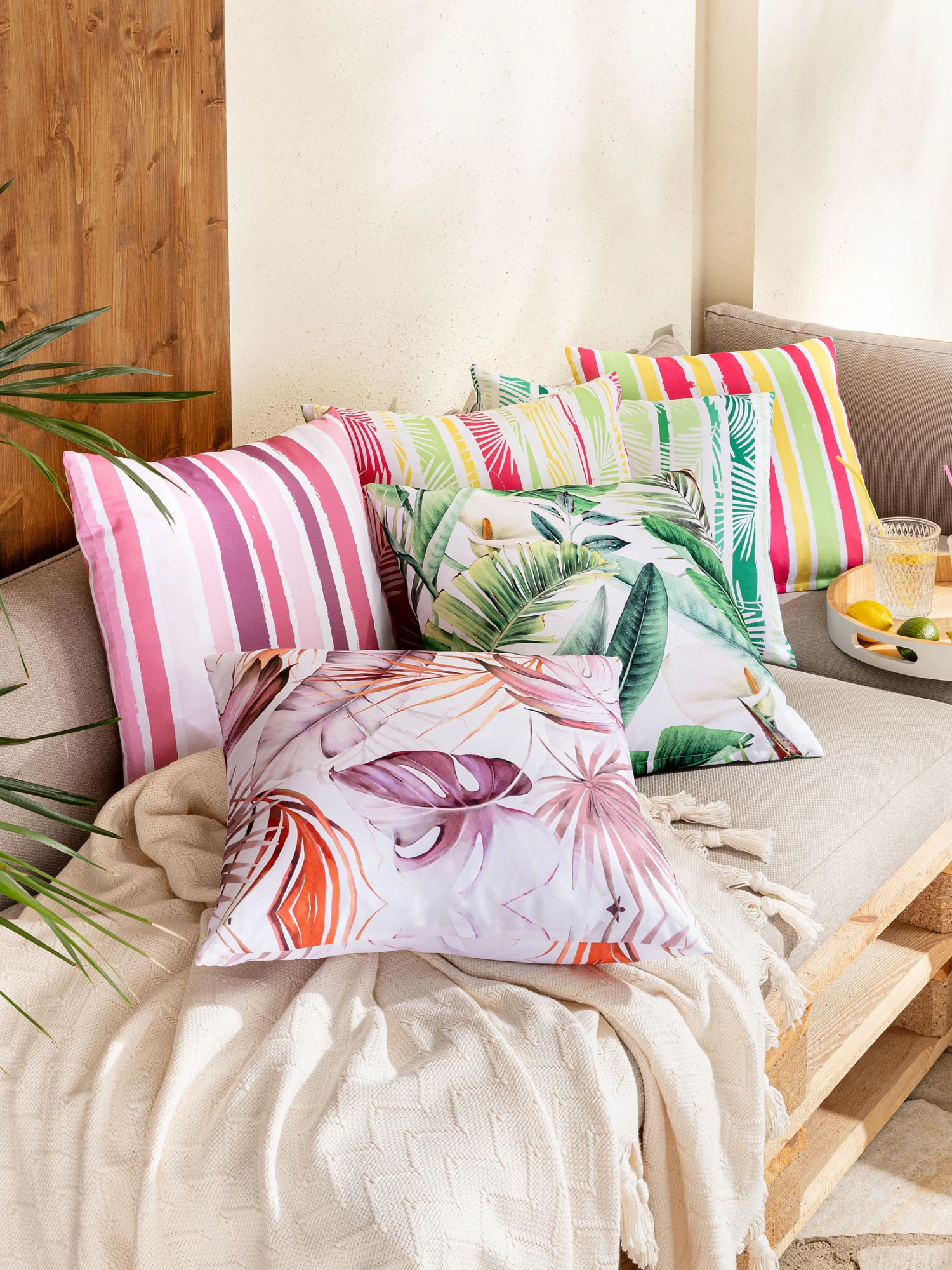 Outdoorkissen, Bunt 5 Outdoorkissen, Bunt – Bild 3