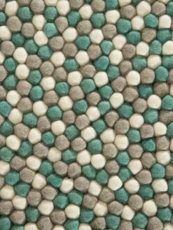 Filzkugel-Teppich, Green -Teppiche Verkäufe Smedby FilzkugelTeppich Gruen Green 200rund lup