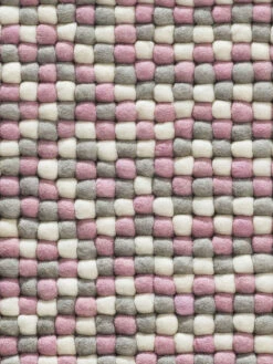 Filzkugel-Teppich, Rose -Teppiche Verkäufe Smedby FilzkugelTeppich Rosa Rose 70x100 lup