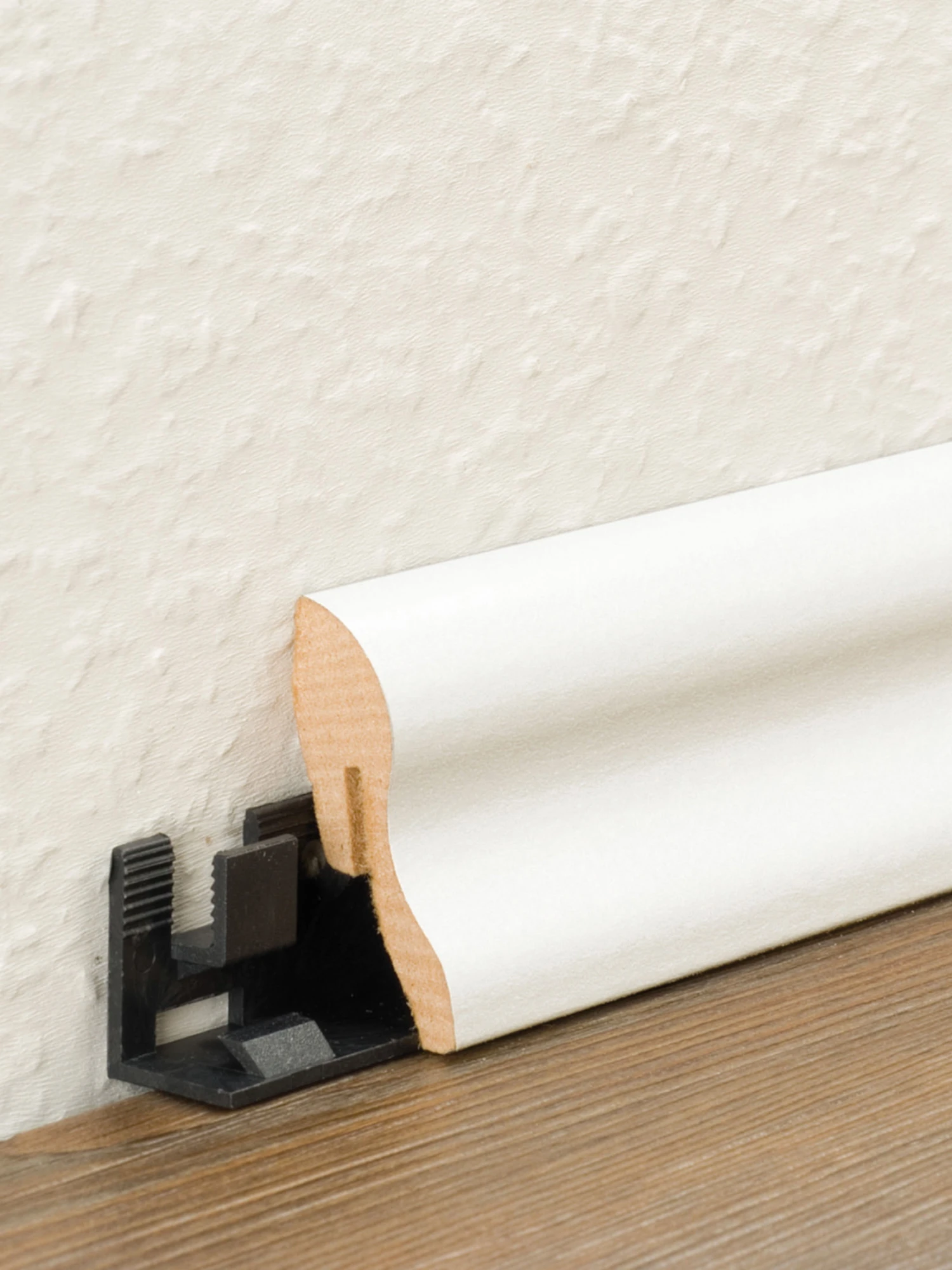 Sockelleiste, Schneekiefer 4 Sockelleiste, Schneekiefer – Bild 2